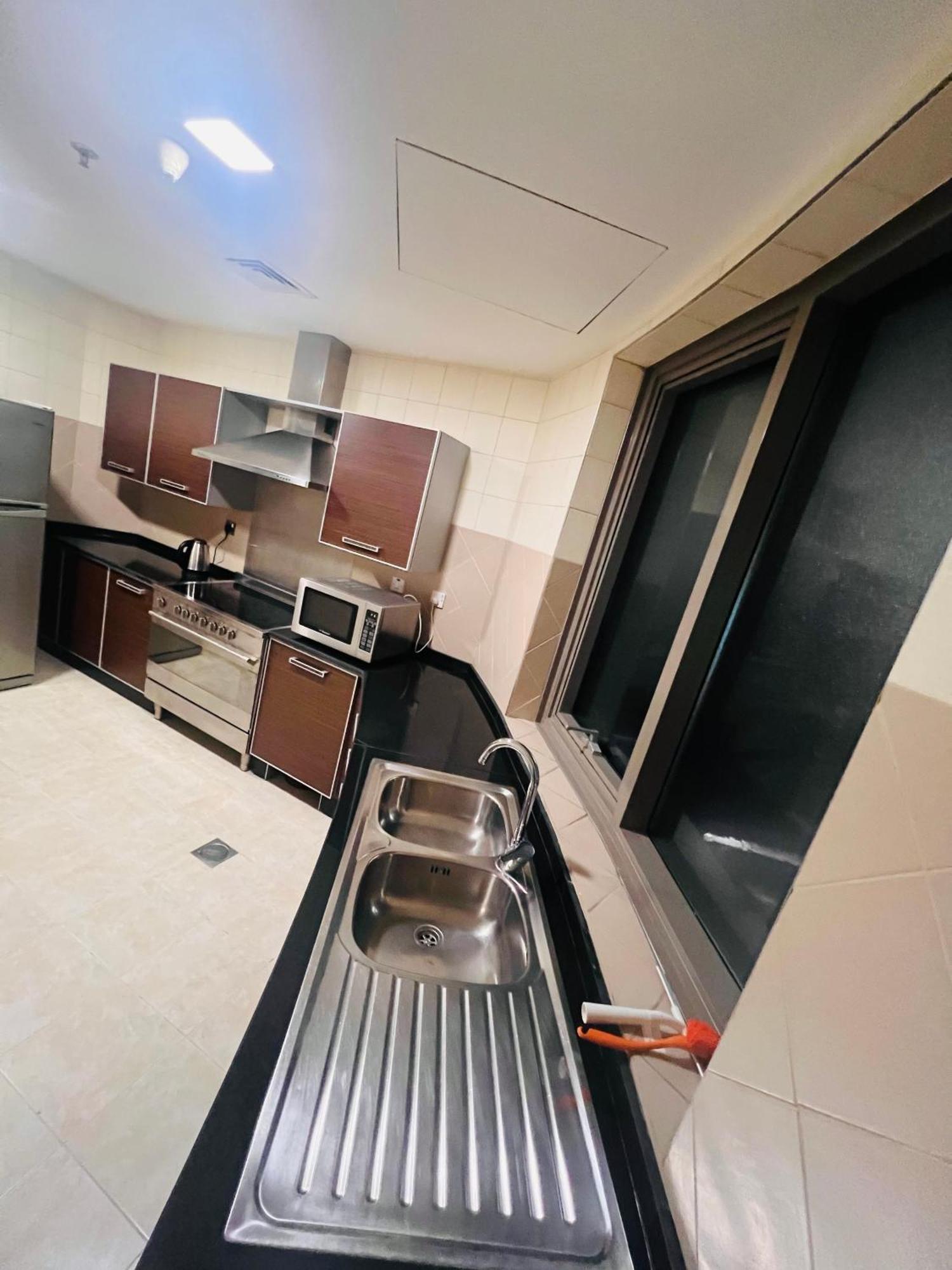Alraef Luxury Apartments ดูไบ ภายนอก รูปภาพ