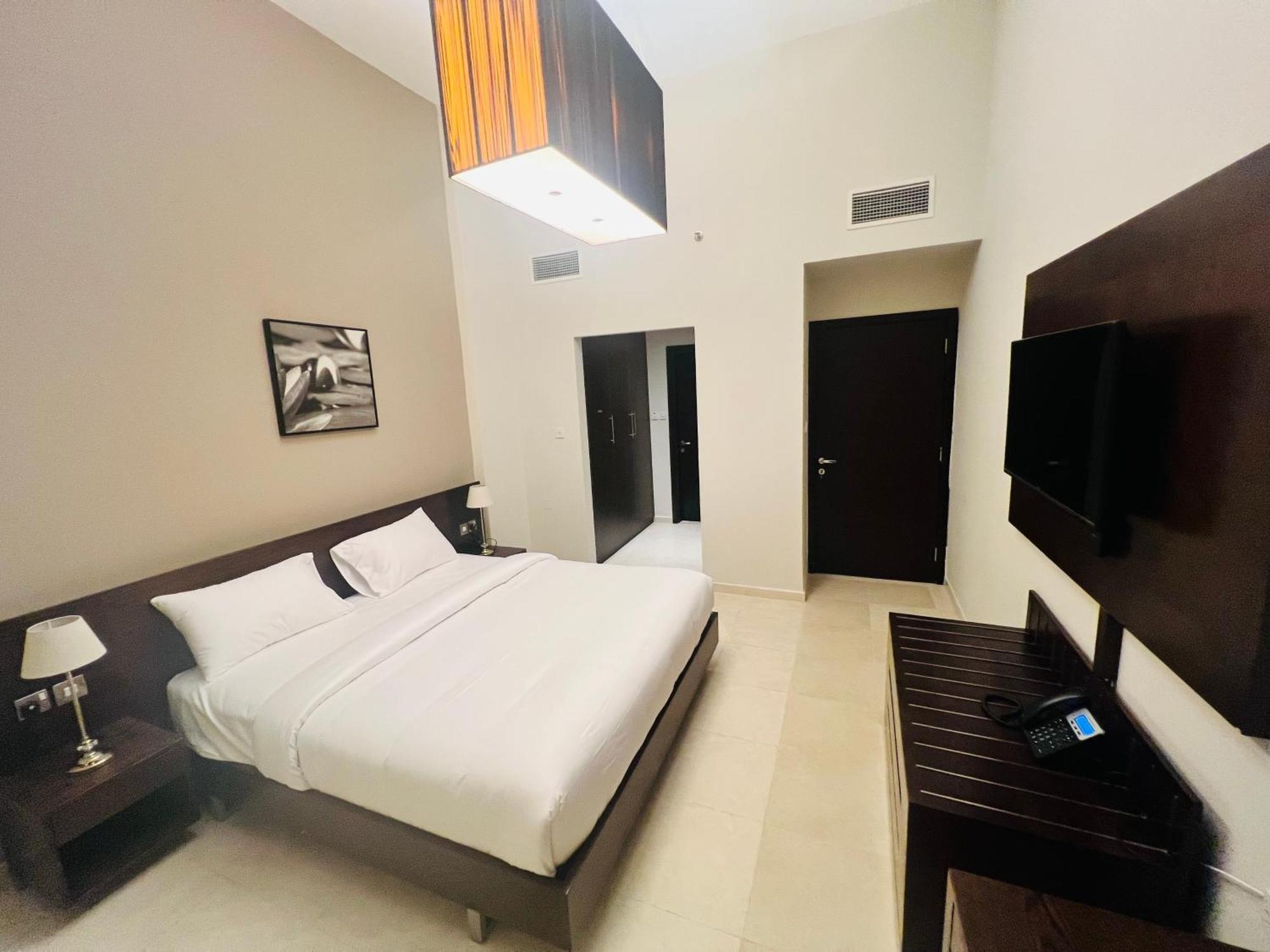 Alraef Luxury Apartments ดูไบ ภายนอก รูปภาพ
