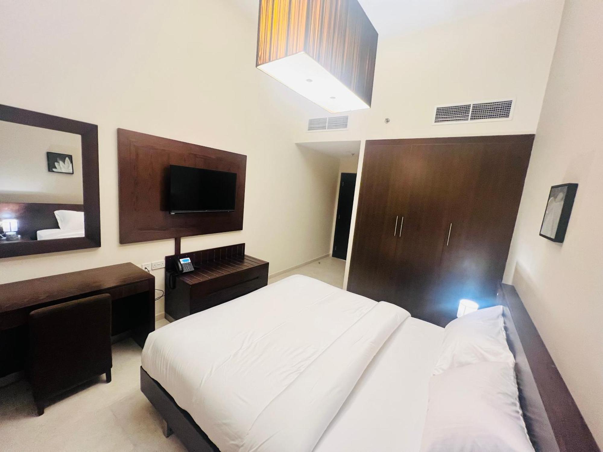 Alraef Luxury Apartments ดูไบ ภายนอก รูปภาพ
