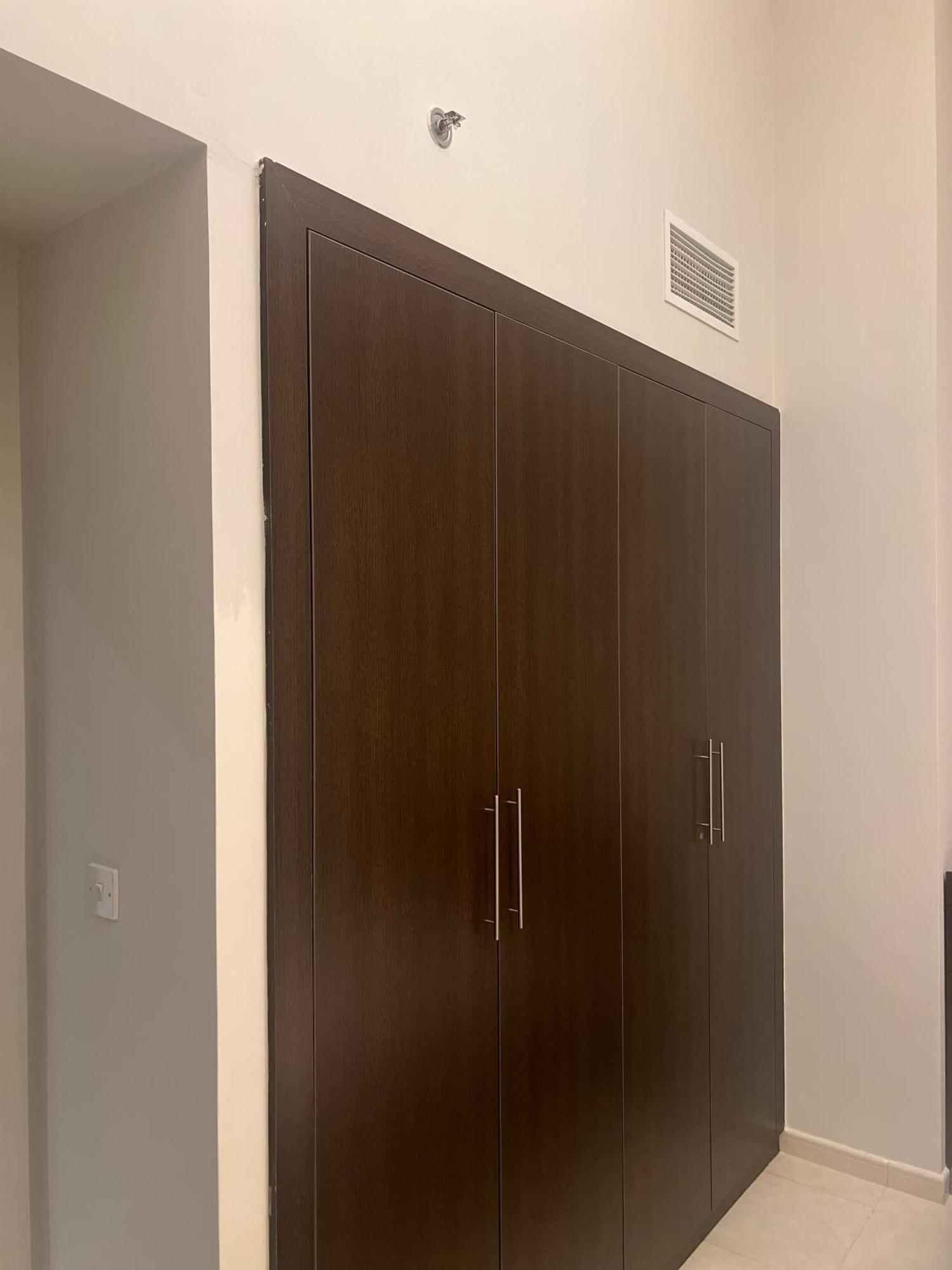 Alraef Luxury Apartments ดูไบ ภายนอก รูปภาพ