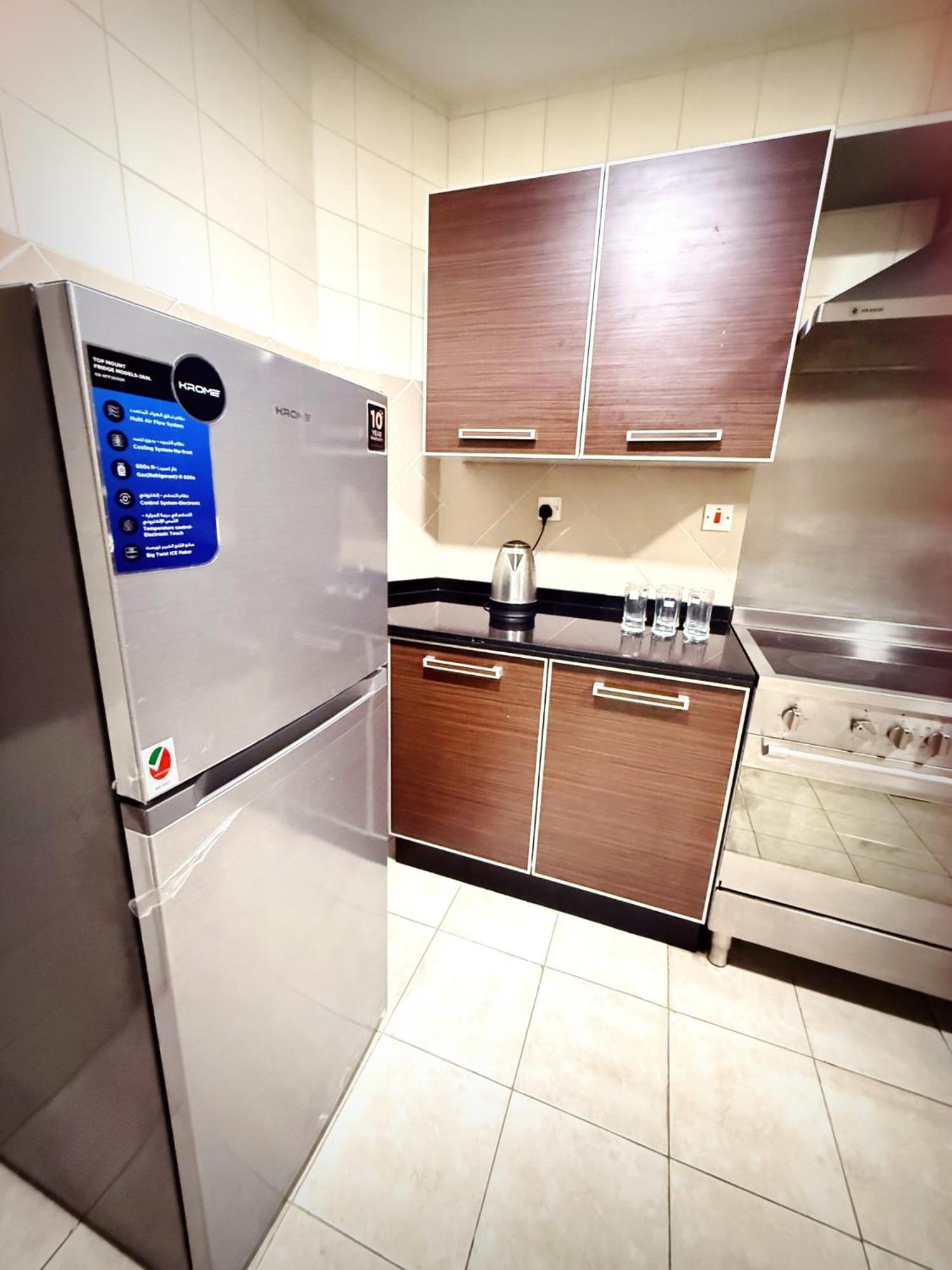 Alraef Luxury Apartments ดูไบ ภายนอก รูปภาพ